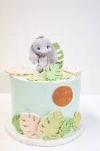 Load image into Gallery viewer, Jungle Safari Cake