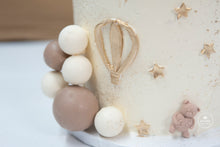 Load image into Gallery viewer, Teddy & Hot Air Balloons