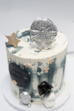 Load image into Gallery viewer, Star Wars Cake