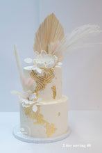 Load image into Gallery viewer, 24 Karat Boho Chic Wedding Cake