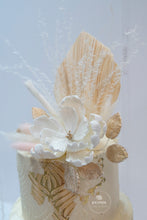 Load image into Gallery viewer, 24 Karat Boho Chic Wedding Cake