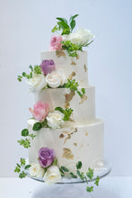 Load image into Gallery viewer, Classic Floral Wedding Cake