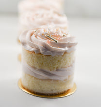 Load image into Gallery viewer, Individual Mini Cakes
