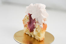 Load image into Gallery viewer, Floral Cupcakes