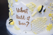 Load image into Gallery viewer, What will it Bee cake
