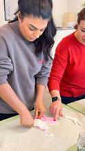 Load image into Gallery viewer, Private Group Cake Decorating
