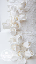 Load image into Gallery viewer, Vintage Rose Wedding Cake
