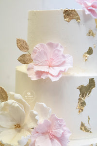 Classic Floral Wedding Cake