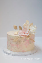 Load image into Gallery viewer, Marble floral Cake
